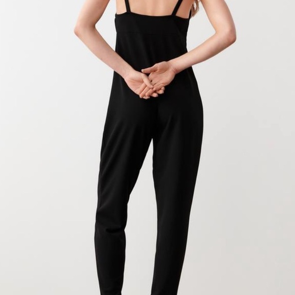 Long strappy jumpsuit - Picture 4 of 7